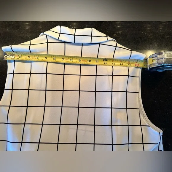 Zara White and Black Long Vest with Notched Lapels - Picture 5 of 10